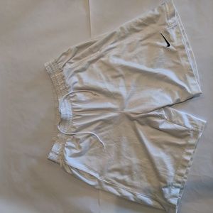 Slightly used white nike men's gym shorts